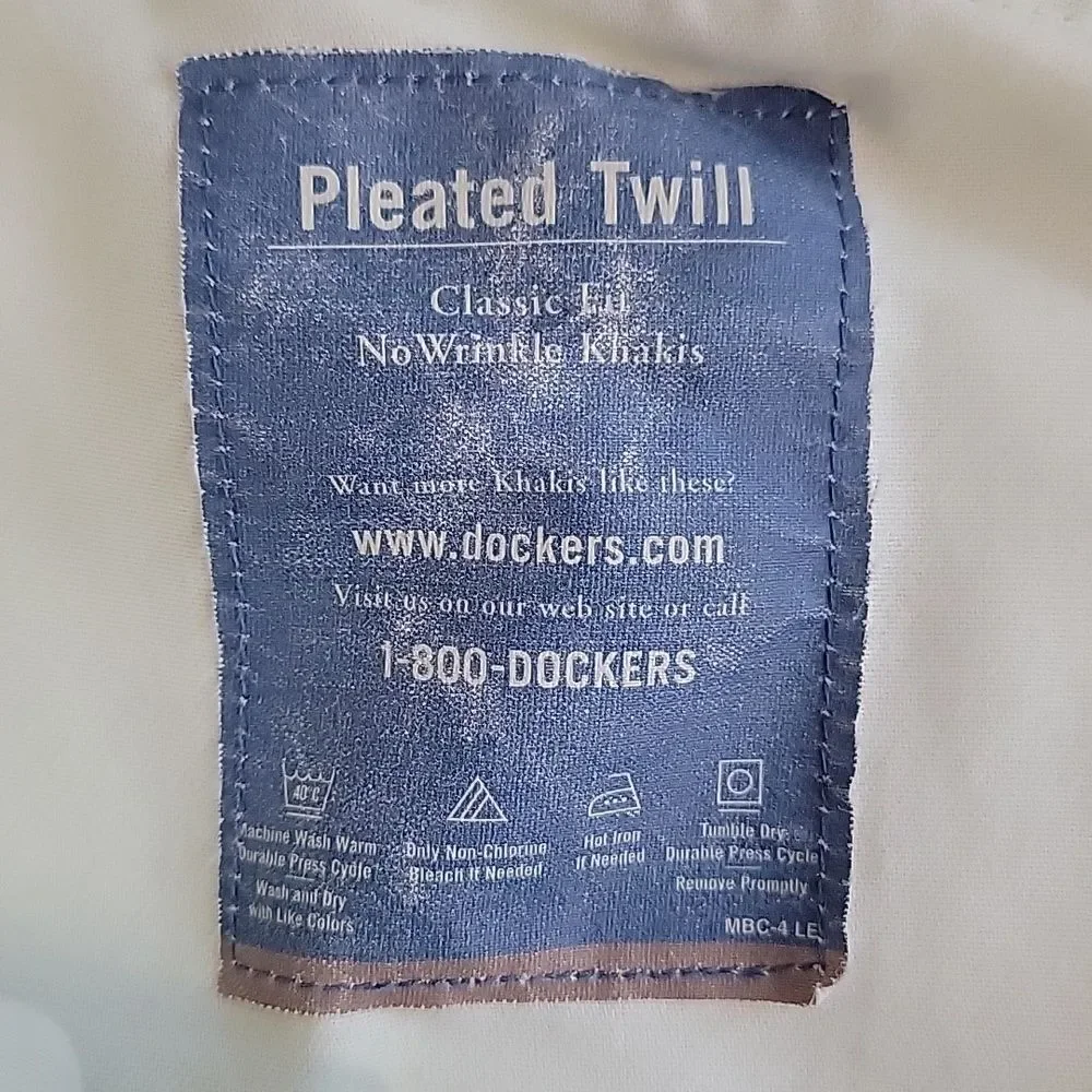 Docker Chino Pants Vintage 90s Pleated Front - Light Tan Mens Size 38